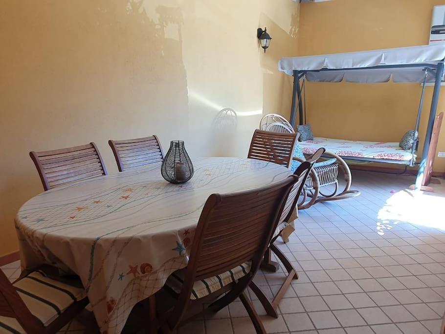 Villasimius P.Terra - Centro Paese Kültér fotó